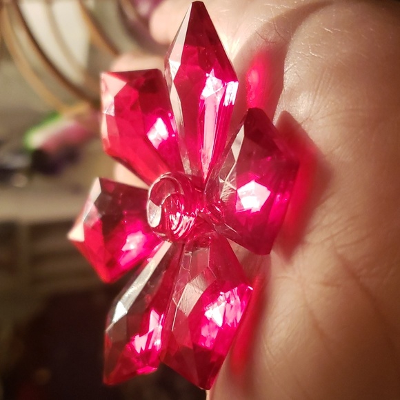 West Germany Vintage Lucite Fauceted RED FLOWER BROOCH STAMPED - Picture 3 of 3